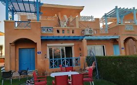 فيلا توين هاوس مميزة في قرية رويال بيتش رأس الحكمة villa twin house Royal Beach Ras El Hekma